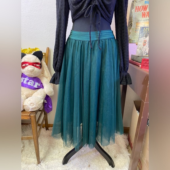 Fairycore Whimsigoth Ren Faire Bubble Sleeve Ruched Crop Top & Tulle Skirt M/L - Picture 7 of 16